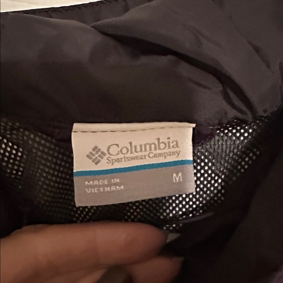 Columbia raincoat - Picture 3 of 4